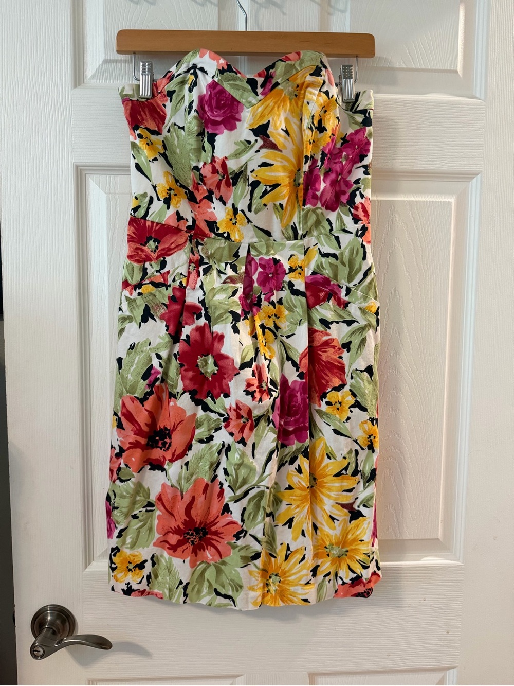 Jolie Floral Print Strapless Dress